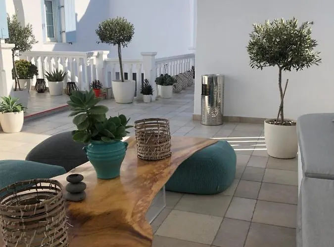 Отель Ibiscus Boutique