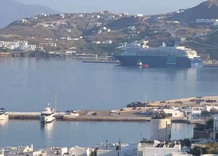 Ibiscus Boutique מלון 3*